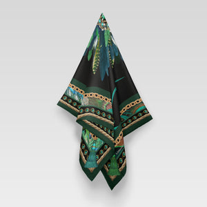 Anastasia, Black/Lorikeet