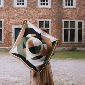 Evana, Tan/Green/Black