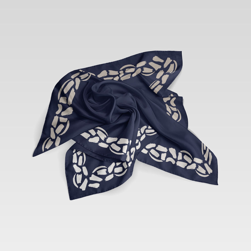 Hilary, Navy/Cream/Camel