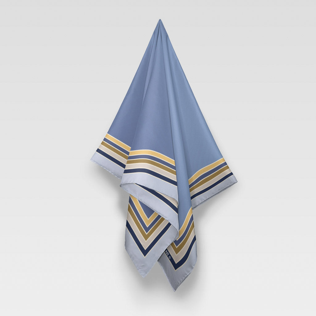 Quinn, Dusty Blues/Navy