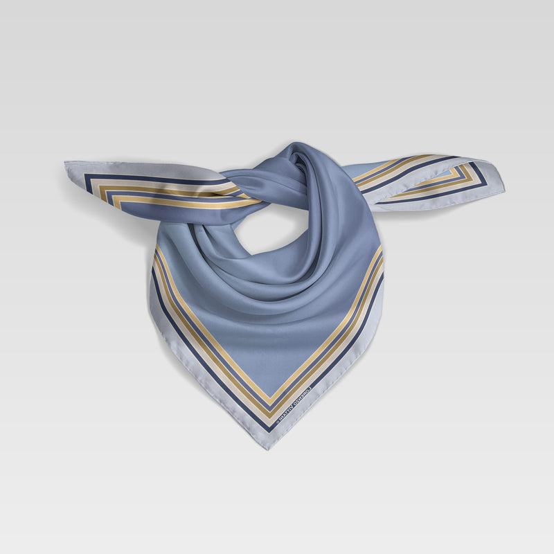 Quinn, Dusty Blues/Navy