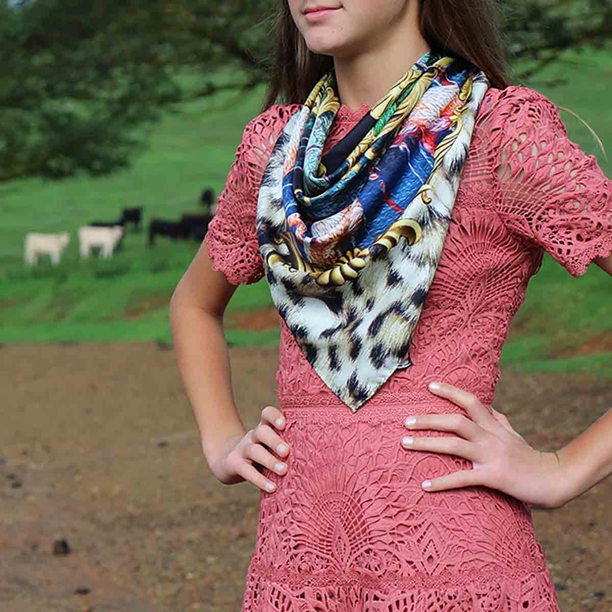 Burgundy and white scarf store